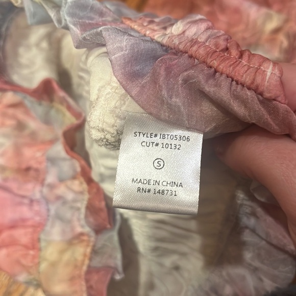 Gab Kate Woman’s Colorful Top Size S - Picture 6 of 6